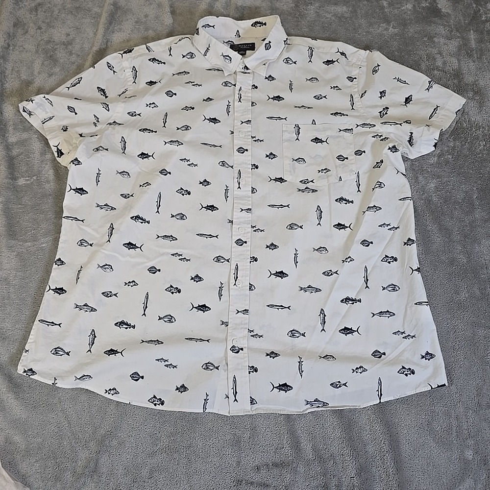 Wallin & Bros Shirt Mens XXL White & Navy Fish All Over Print Short Sleeve